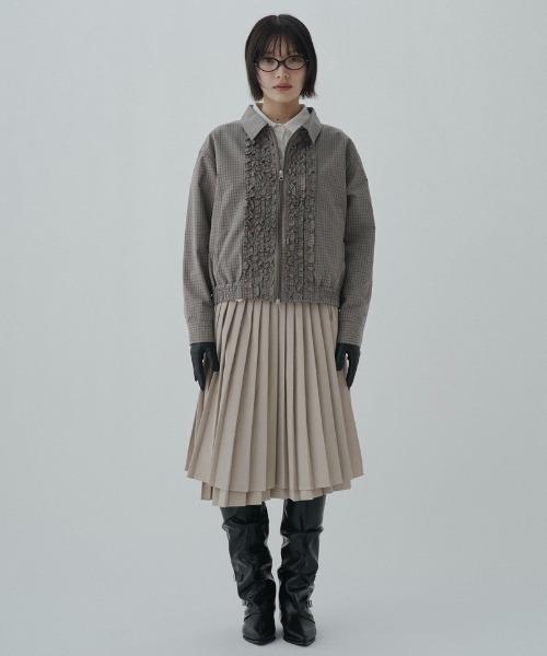 FEKETE（フェケテ） スカート wrapping pleated skirt / ラッピング