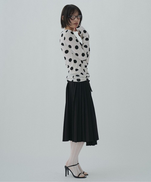 FEKETE（フェケテ） スカート wrapping pleated skirt / ラッピング