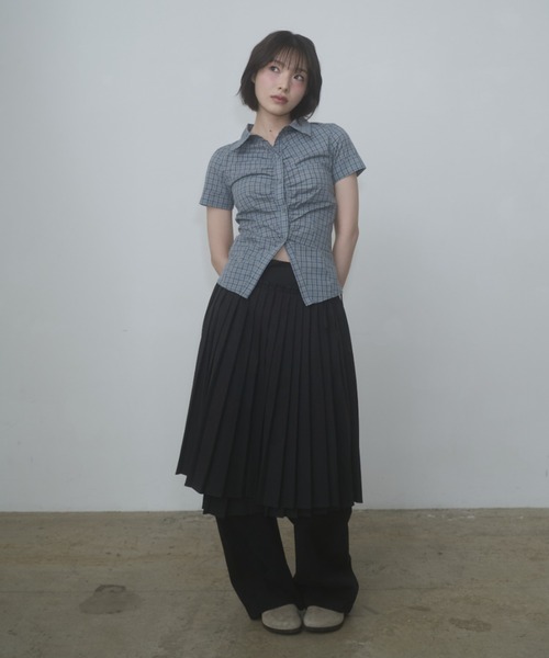FEKETE（フェケテ） スカート wrapping pleated skirt / ラッピング