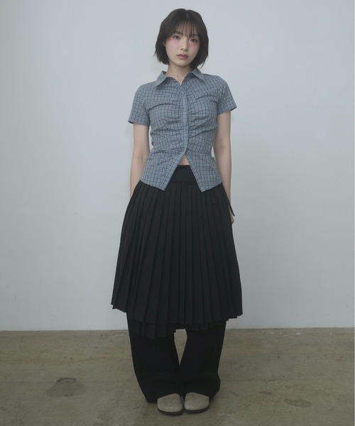 FEKETE（フェケテ） スカート wrapping pleated skirt / ラッピング