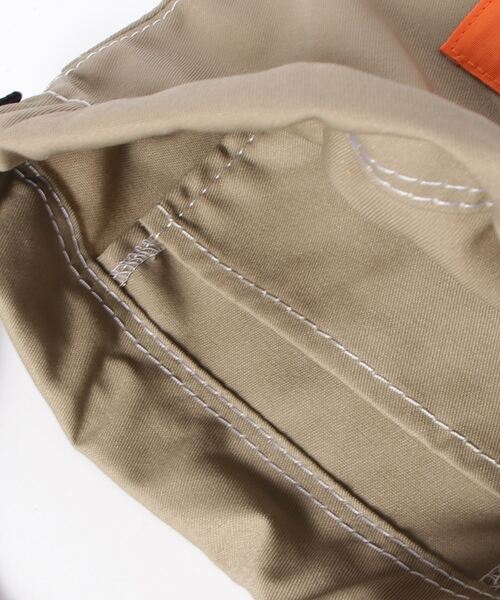 「UNIVERSAL OVERALL」 ショルダーバッグ ONESIZE レッド レディース_画像4