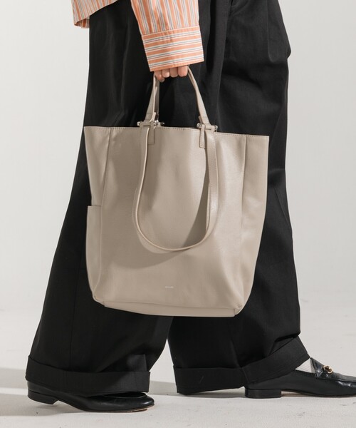 「FREAK'S STORE」 「Beaure」トートバッグ ONE SIZE ブラック レディースの画像
