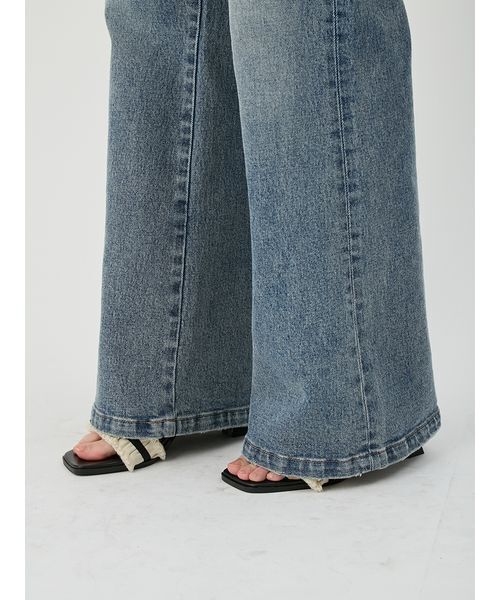 パンツ ストレッチセミフレアデニムパンツ レディースの画像