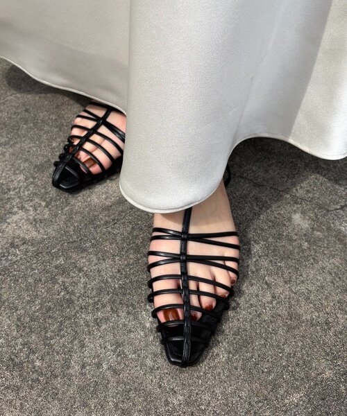 パンプス Tストラップボーンサンダル