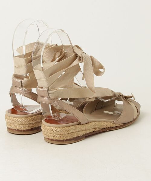 Christian Louboutin レースアップサンダル ベージュ Christian Louboutin（クリスチャンルブタン） レースアップ サンダル