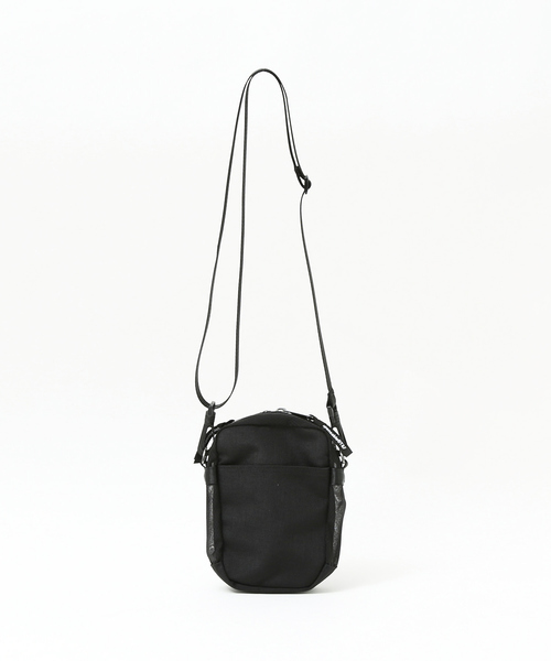 【未使用】INDISPENSABLE インディスペンサブル　ショルダーバッグ INDISPENSABLE / インディスペンサブル】SLING BAG SNATCH XTEX