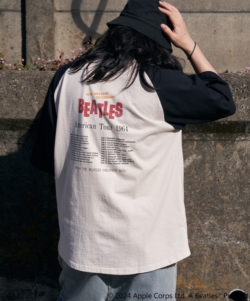THE BEATLES ビートルズ tシャツ　ラグラン　ロンt 新品　help The Beatles tシャツ 「別注」THE BEATLES ザ ビートルズ ツアー