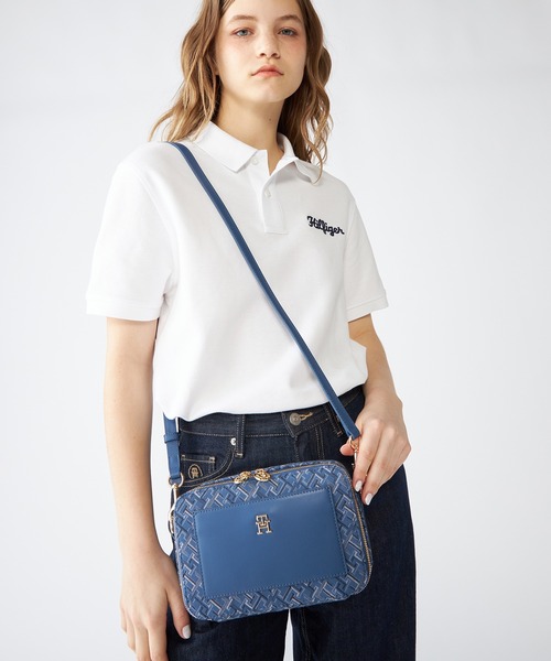 TOMMY HILFIGER ショルダーバッグ バッグ ディスティンクトカメラ  