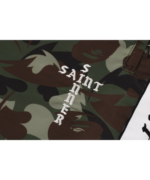パンツ BAPE X SAINT MXXXXXX HEART CAMO TRACK PANTS メンズの画像