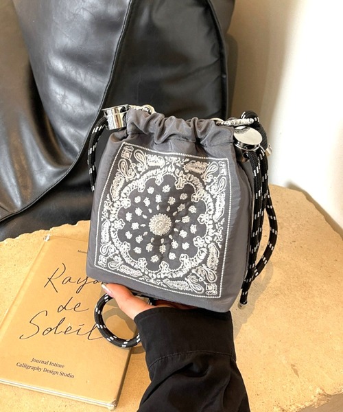 lit.Cy（リットシー） ショルダーバッグ バッグ バンダナ柄刺繍 ロープ 