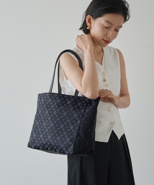 【美品】russet シンプルトートバッグ L SF-212 ブラックネイビー russet（ラシット）の「シンプルトートバッグ L(SF-212)（トート
