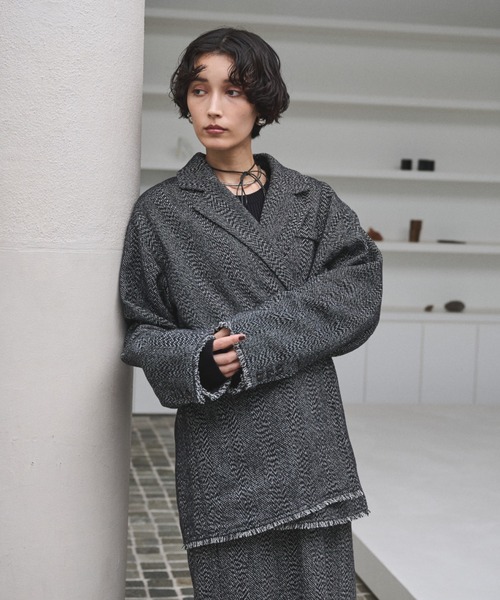 AIC. ジャケット テーラードジャケット アシンメトリーツイード