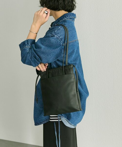 ear PAPILLONNER（イア パピヨネ） トートバッグ 「本革」シンプル巾着