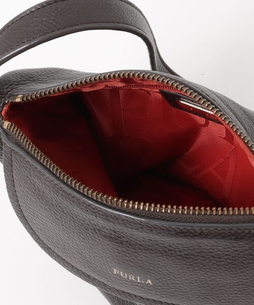 FURLA（フルラ） ワンポイントショルダーバッグ - ブラウン レディース