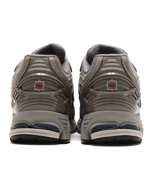 「New Balance」 ローカットスニーカー 26.5cm グレー メンズの画像