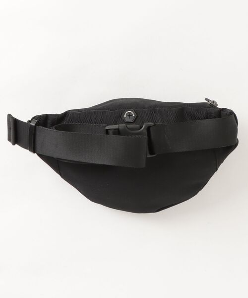 極美品✨️BALR. ボディバッグ ナイロン ショルダーバック ウィメンズ 