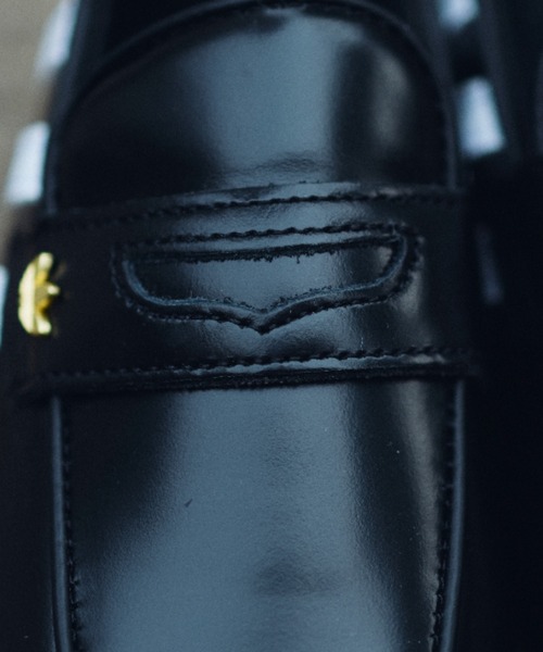 adidas（アディダス） ローファー HANDBALL SPEZIAL LOAFER W KK2786
