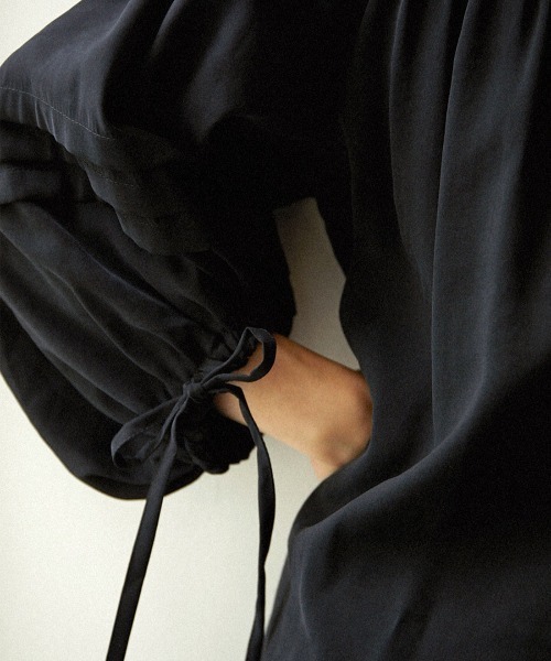 特価最新品 ワンピース Volume sleeve onepiece ZOZOTOWN PayPayモール店 - 通販 - PayPayモール 低価爆買い