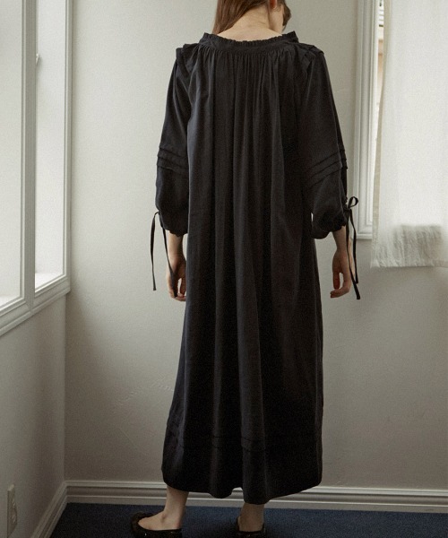 特価最新品 ワンピース Volume sleeve onepiece ZOZOTOWN PayPayモール店 - 通販 - PayPayモール 低価爆買い