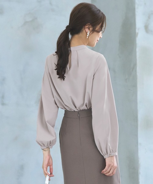 ルイルエブティック RUIRUE BOUTIQUE センターフロントタックブラウス （ライトグレー） ルイルエブティック RUIRUE BOUTIQUE センターフロントタック