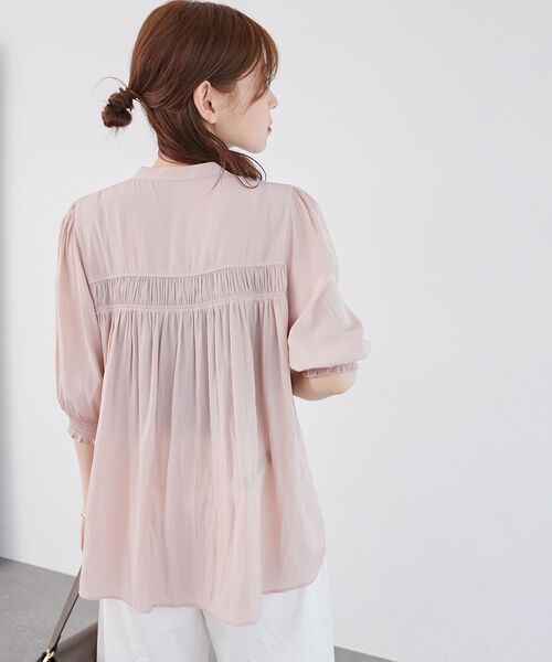 le.coeur blanc ブラウス シャツ パウダーサテン袖シャーリング