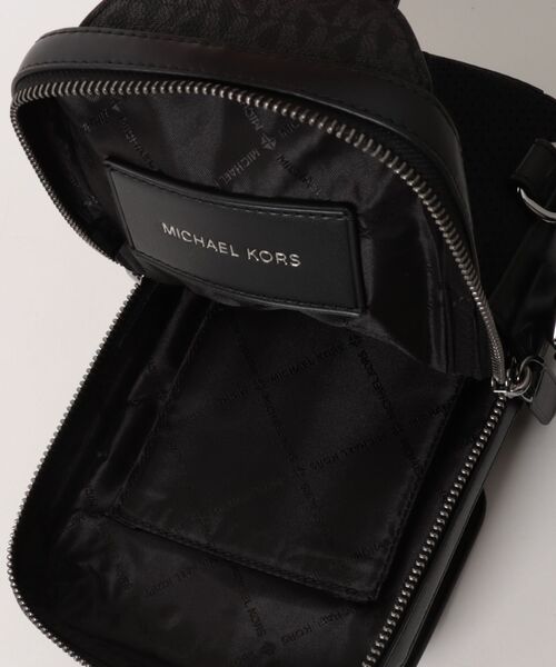 MICHAEL KORS（マイケルコース） デイバック リュック HUDSON フラップ