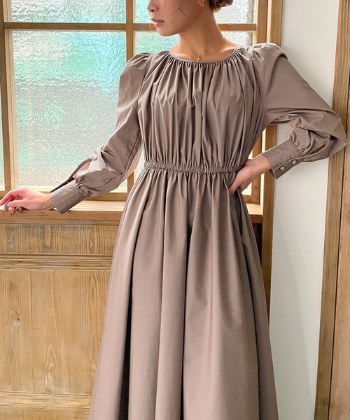 「JUNOAH」 長袖ワンピース LARGE アイボリー レディース