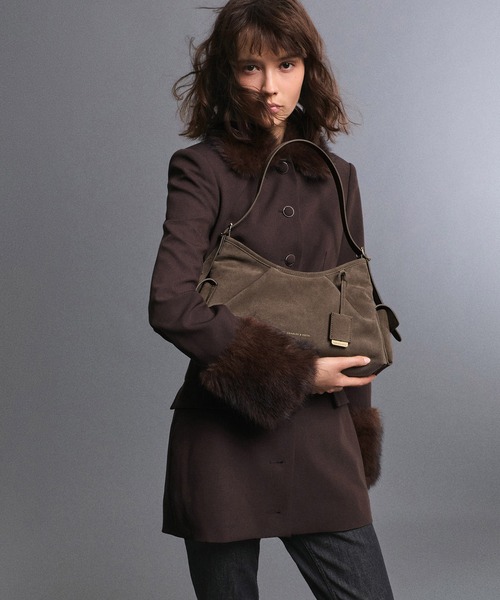 CHARLES ＆ KEITH（チャールズ&キース） ショルダーバッグ バッグ Khai
