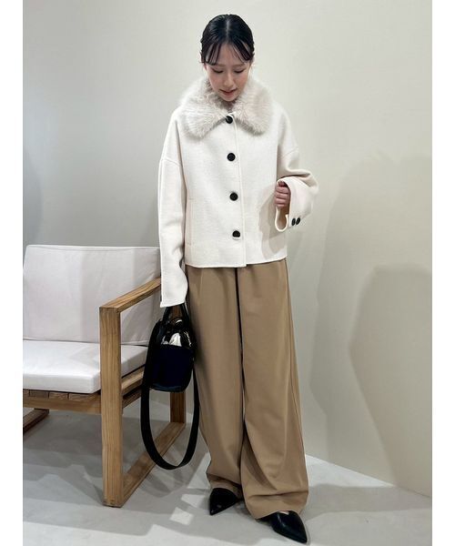 Mila owen ミラオーウェン ショート丈リバーダブルコート　美品 Mila Owen（ミラオーウェン）の「ショート丈リバーダブルコート