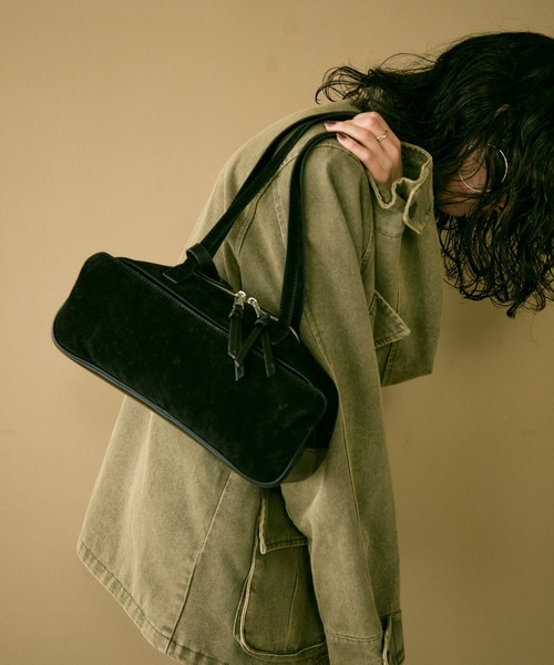 ショルダーバッグ バッグ Soft suede shoulder bag / ソフトスエード