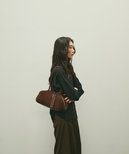 ショルダーバッグ バッグ Soft suede shoulder bag / ソフトスエード