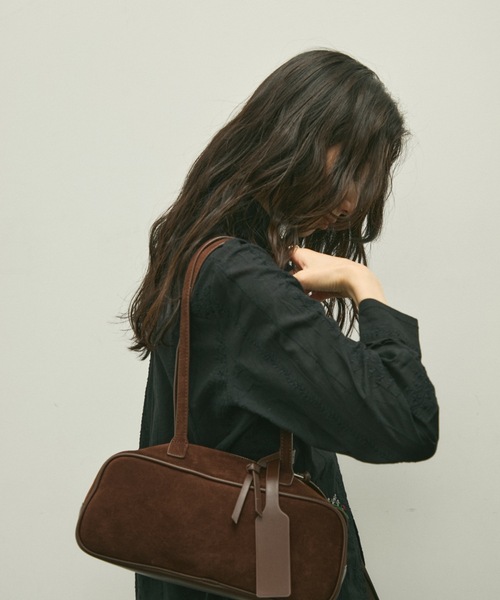 ショルダーバッグ バッグ Soft suede shoulder bag / ソフトスエード
