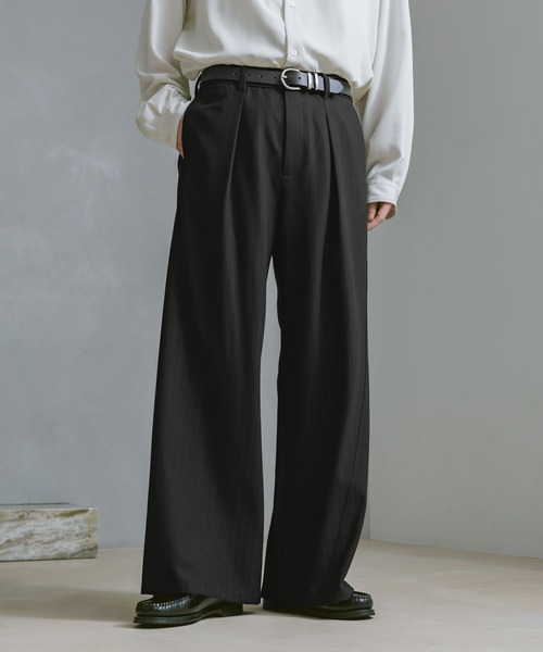 【完売品】EPNK / Seamcurve slacks/シームカーブスラックス EPNK（イーピーエヌケー）の「Switching Curve Slacks /スイッチカーブ パンツ