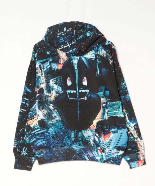 A BATHING APE（アベイシングエイプ） パーカー OVERALL PRINT CREASE