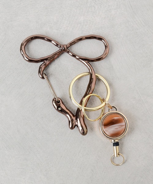 Flowering（フラワーリング） キーホルダー フェミニン/カラビナ