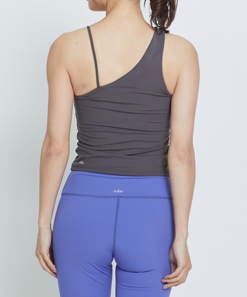 定番】YOGA FITアシメミドルトップス／パット付き・UVカット
