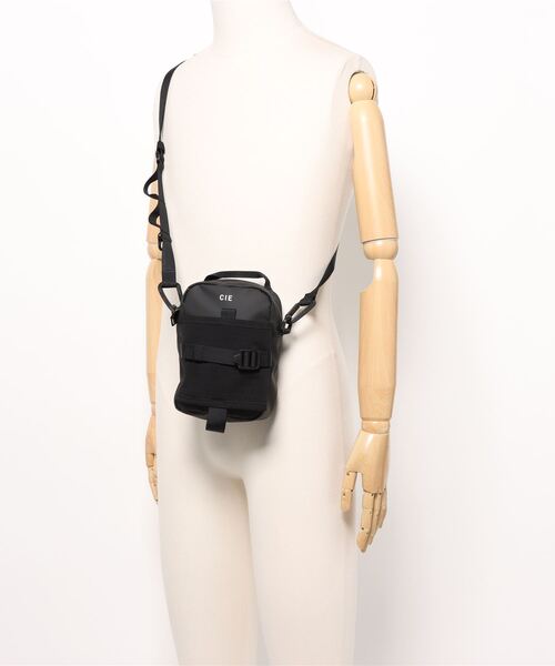 バッグ CIE GRID3 BOTTLE MINI SHOULDER BAG CIE - GRID3 BOTTLE MINI SHOULDER BAG (S)