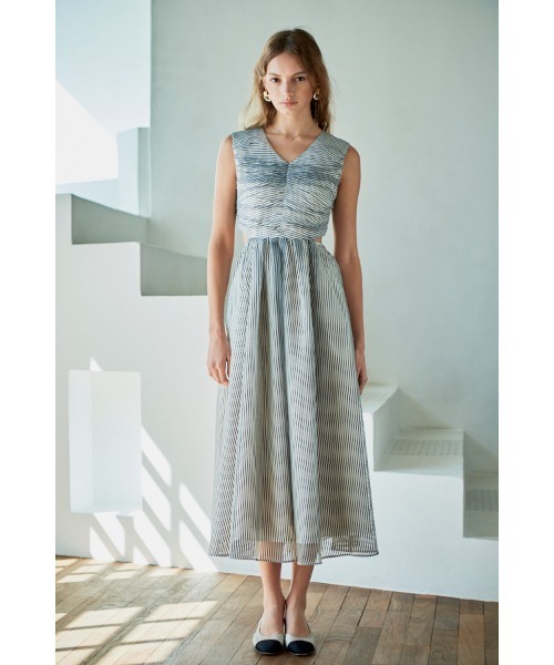 Estella.K ワンピース Cello Cut-our Dress シアーシャーリングタック