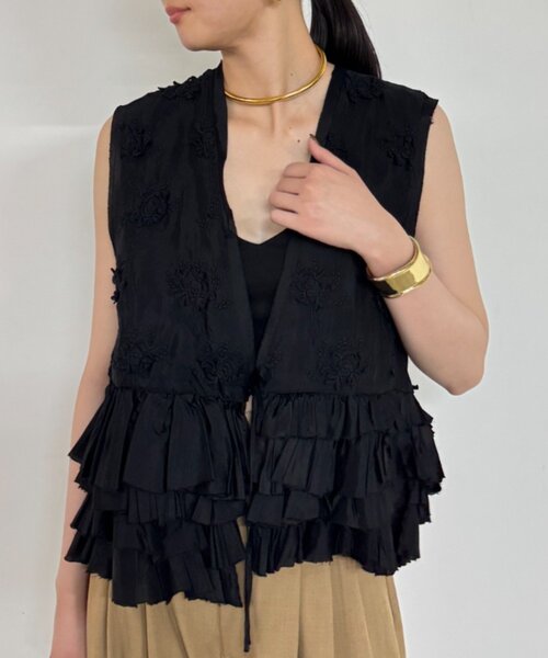 Loungedress ベスト ジレ crinkle frill rayon shantung vest