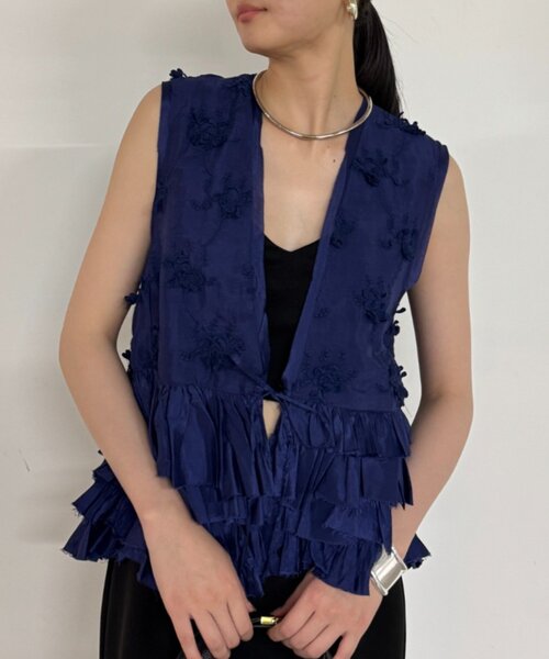 Loungedress ベスト ジレ crinkle frill rayon shantung vest