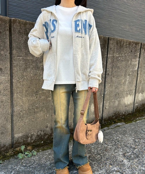 repipi armario（レピピアルマリオ） パーカー ワッペンルーズZIP