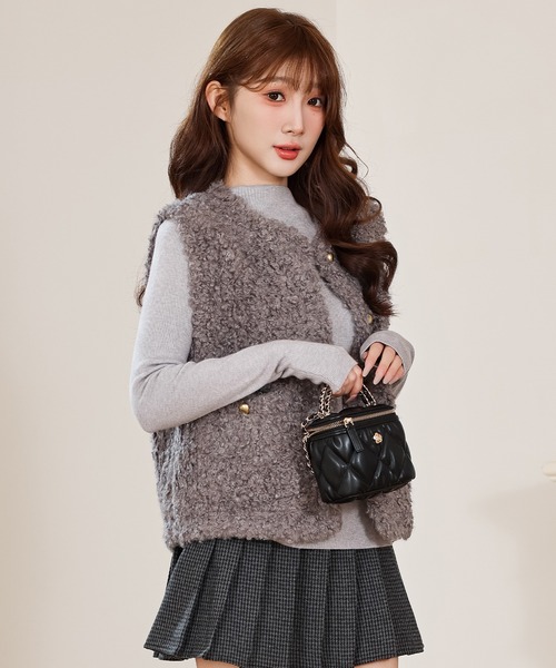 Anely ベスト ジレ プードルファー メタル ボタン ダブルポケット