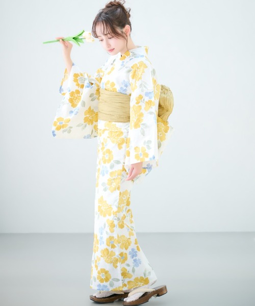 Ada. 浴衣 2点セット 「帯+浴衣」 浴衣 好印象を与える華やか清楚柄