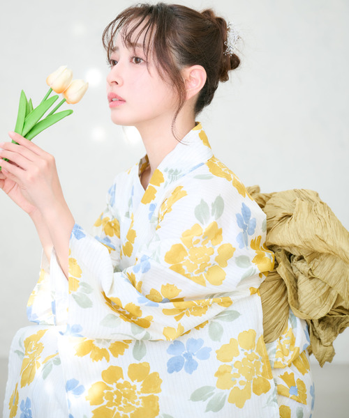 Ada. 浴衣 2点セット 「帯+浴衣」 浴衣 好印象を与える華やか清楚柄