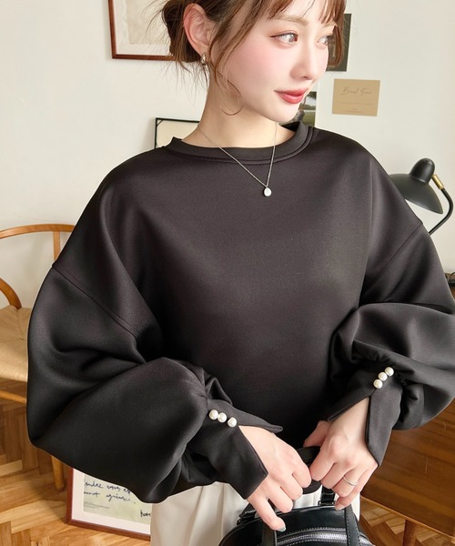 moment+ tシャツ ボンディングパール付き長袖スリットボリューム