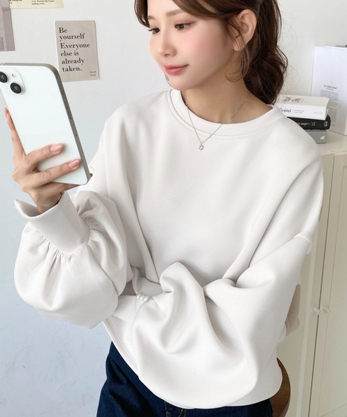 moment+ tシャツ ボンディングパール付き長袖スリットボリューム