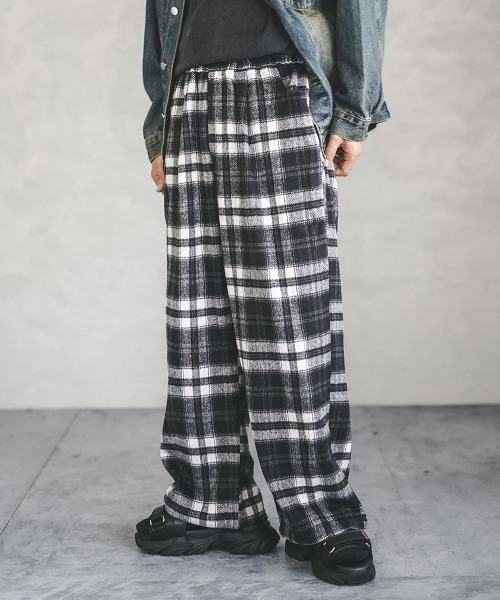 p*♡様 LiilU ♡ Lilo Pants 刺繍 パンツ 6y チェック k*a様 Liilu 刺繍 パンツ 2y k*a様 Liilu 刺繍 パンツ 2y Liilu お花