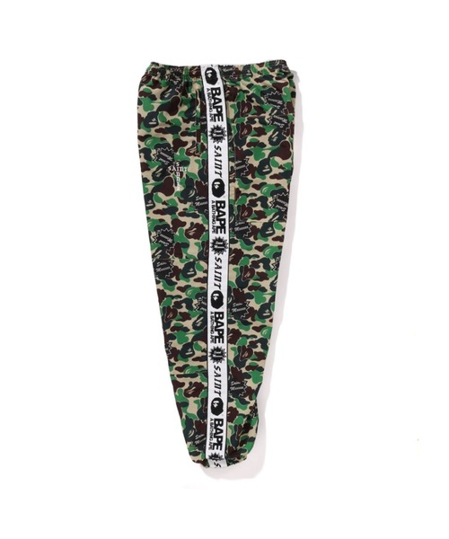 A BATHING APE パンツ BAPE X SAINT MXXXXXX ABC CAMO TRACK