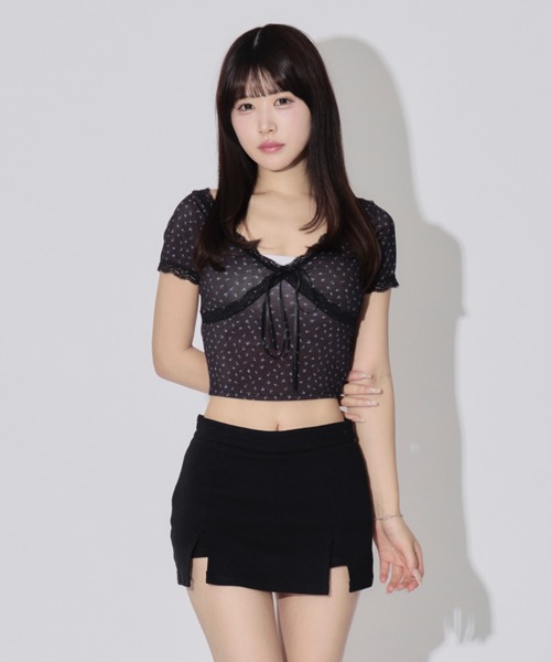 ALLuRing ChaRm tシャツ 半袖 Frill Neck Floral Print Tops / フリル