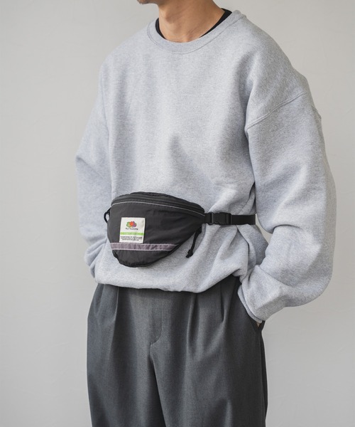 FRUIT OF THE LOOM（フルーツオブザルーム） ウエストポーチ ナイロン